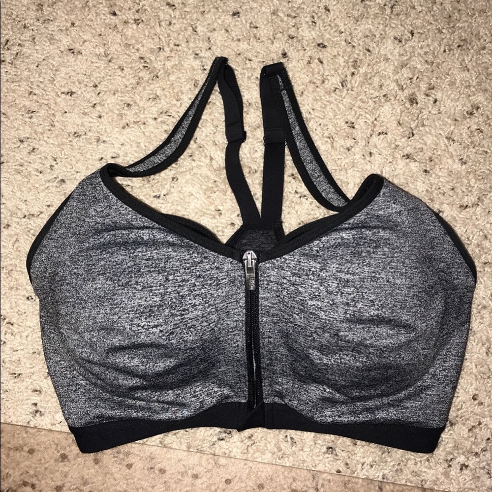 BRAND NEW Victoria’s Secret sports bra
